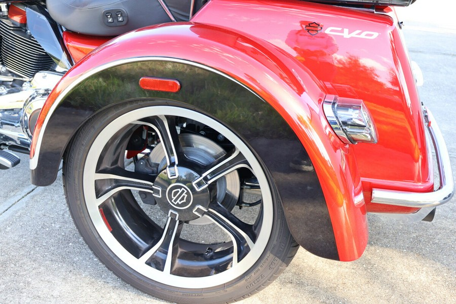 2021 Harley-Davidson CVO Tri Glide FLHTCUTGSE