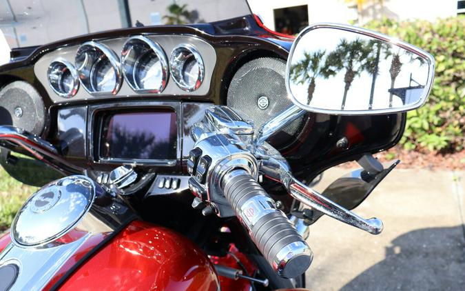 2021 Harley-Davidson CVO Tri Glide FLHTCUTGSE