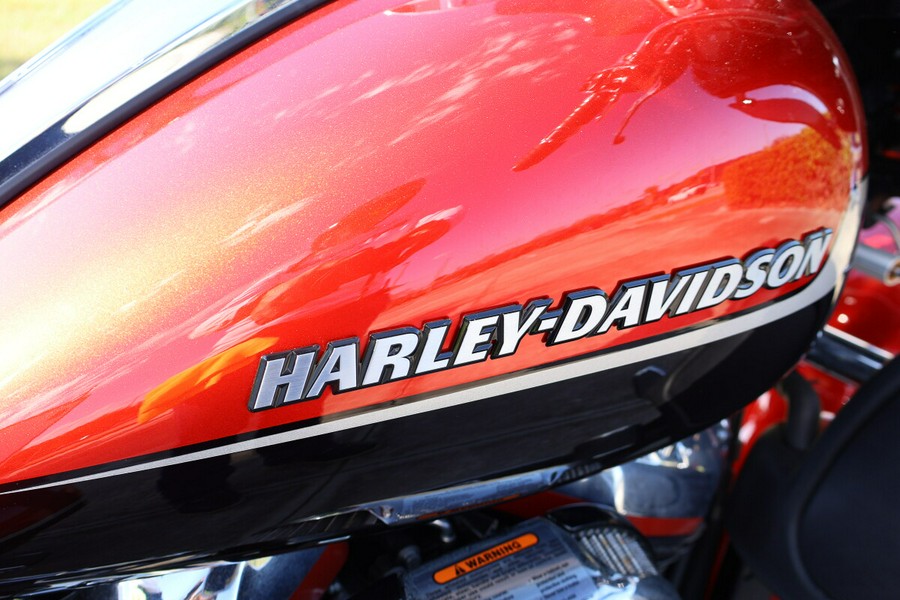 2021 Harley-Davidson CVO Tri Glide FLHTCUTGSE