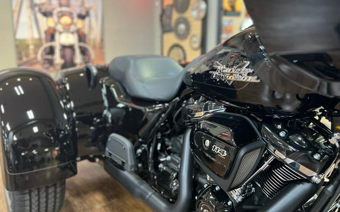 2024 Harley-Davidson Road Glide 3 Black