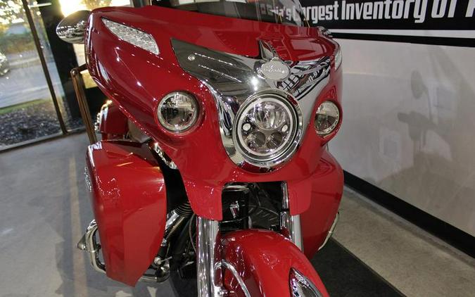 2015 Indian Motorcycle® Roadmaster™ Indian Red