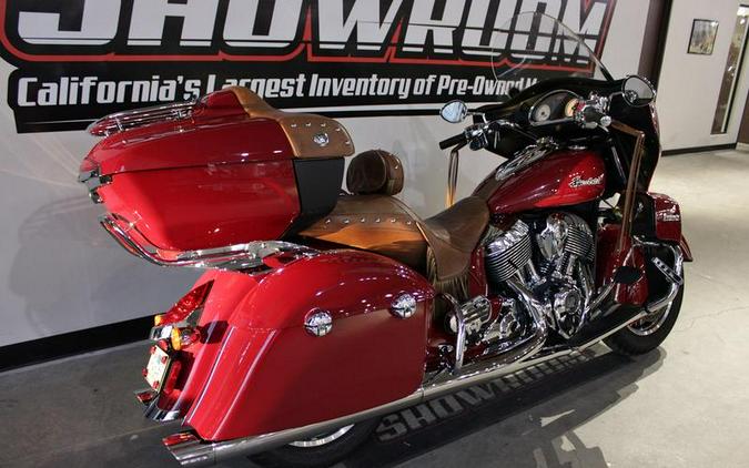 2015 Indian Motorcycle® Roadmaster™ Indian Red