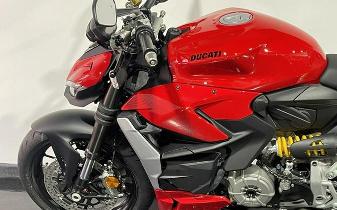 2024 Ducati Streetfighter V2 Red