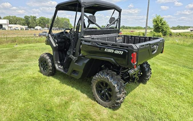 2024 Can-Am Defender XT HD10