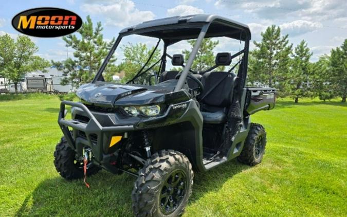 2024 Can-Am Defender XT HD10