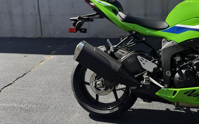 2026 Kawasaki NINJA ZX-6R ABS Carbon ABS