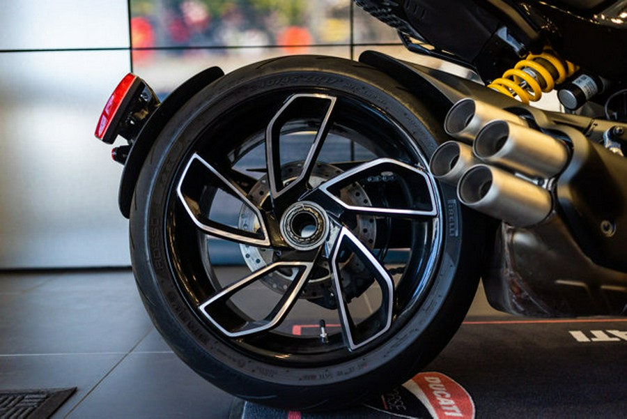 2025 Ducati Diavel V4
