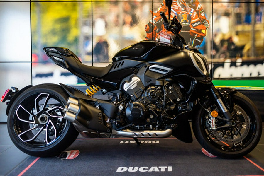 2025 Ducati Diavel V4