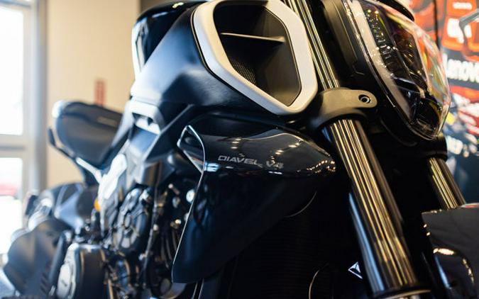 2025 Ducati Diavel V4