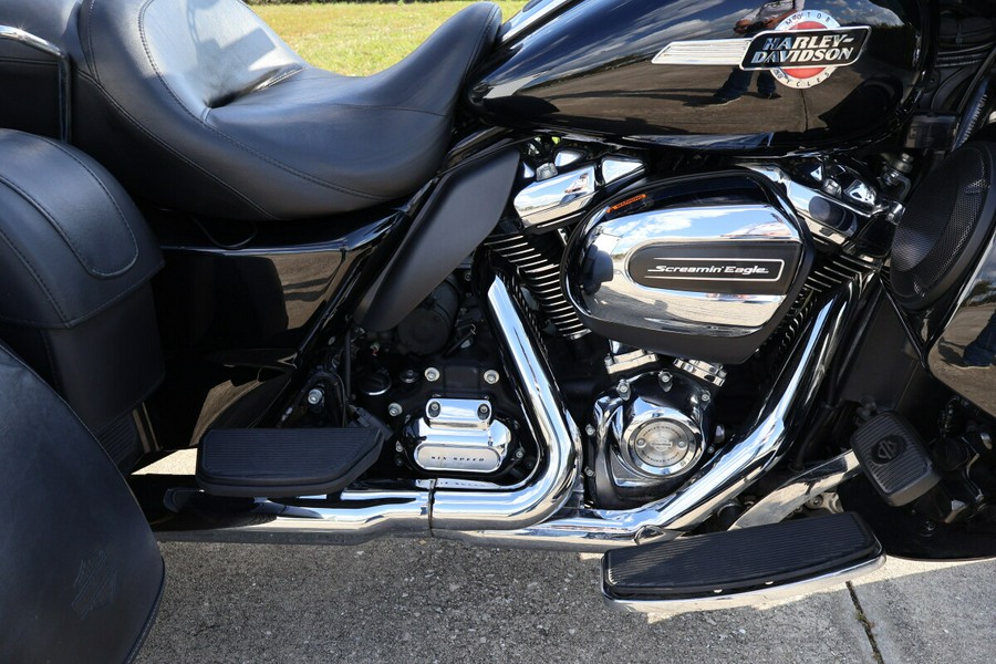 2022 Harley-Davidson Tri Glide Ultra FLHTCUTG
