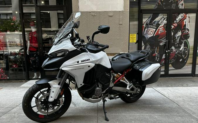 2023 Ducati Multistrada V4S Aviator Grey - Alloy Wheels
