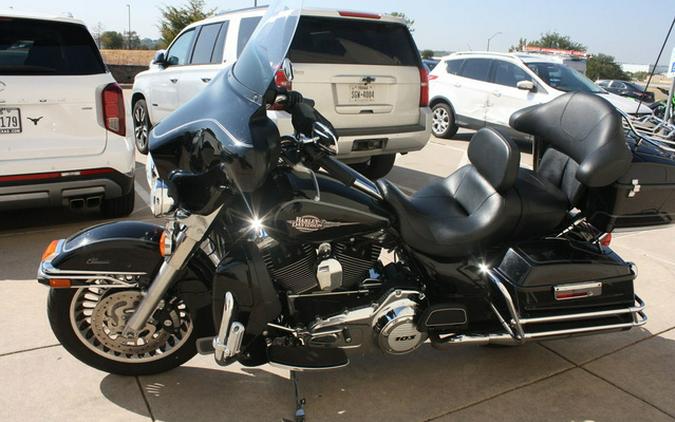 2012 Harley-Davidson FLHTC