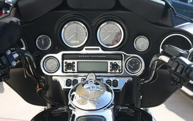 2012 Harley-Davidson FLHTC