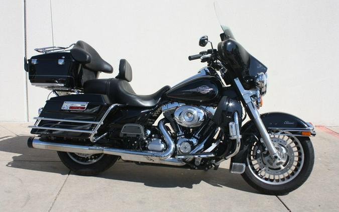 2012 Harley-Davidson FLHTC
