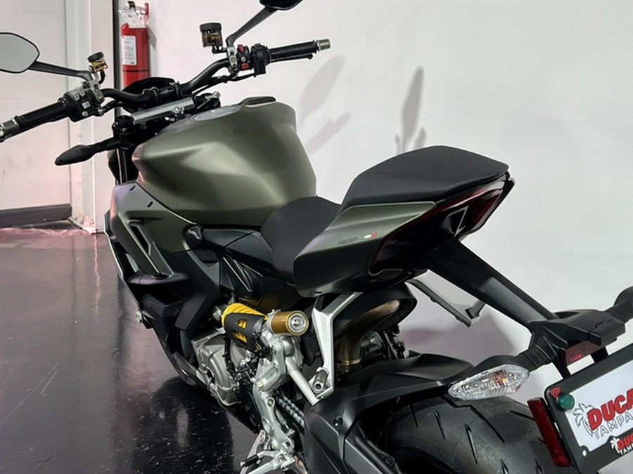 2024 Ducati Streetfighter V2 Storm Green