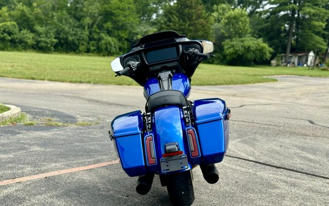 2024 Harley-Davidson Street Glide® Blue Burst - Black Finish