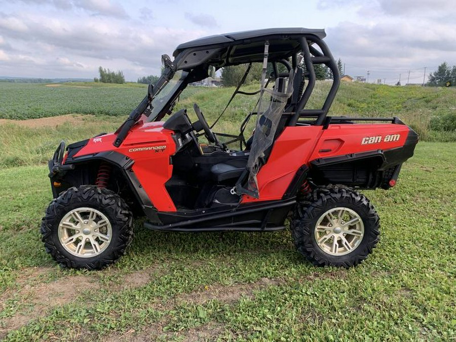 2011 Can-Am® Commander 1000 XT