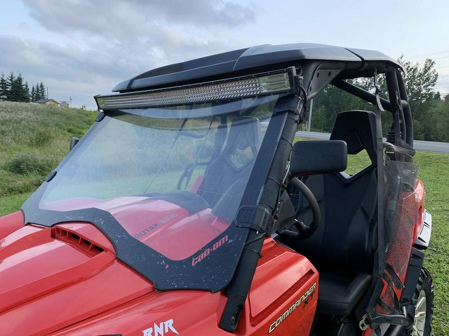 2011 Can-Am® Commander 1000 XT