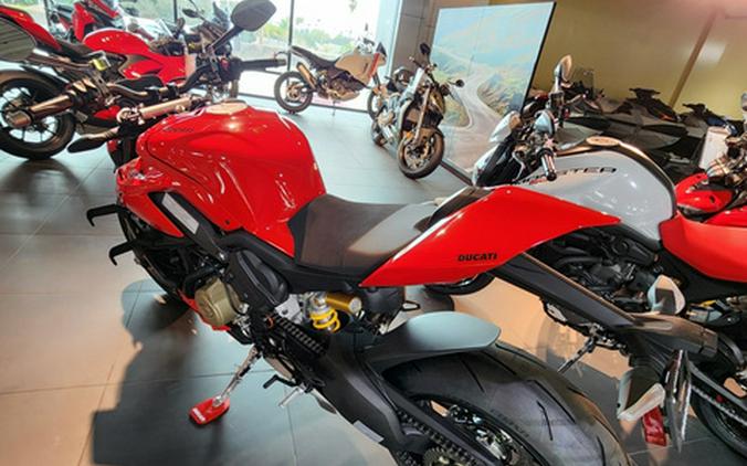 2025 Ducati Streetfighter V4