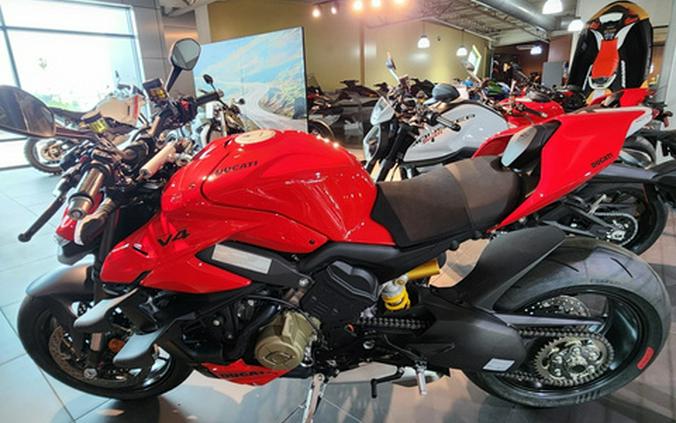 2025 Ducati Streetfighter V4