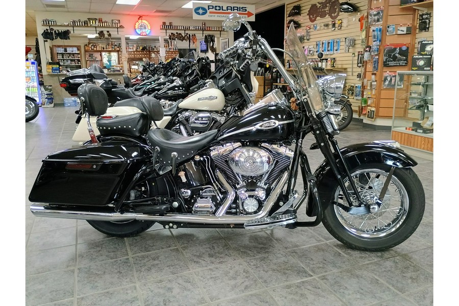 2006 Harley-Davidson® FLSTS SPRINGER