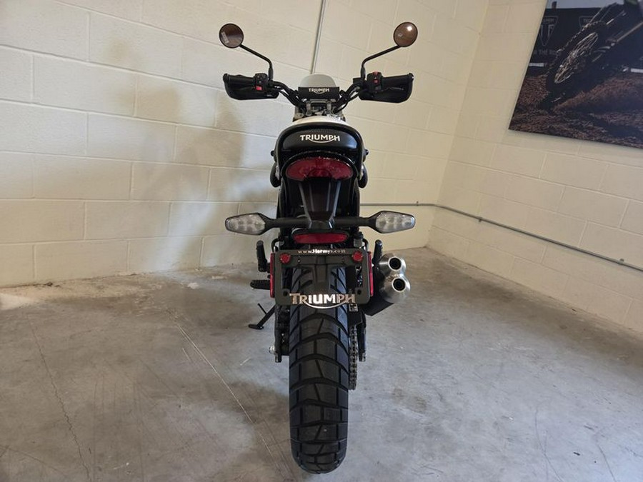 2026 Triumph Scrambler 400 XC