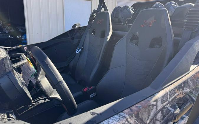 2026 Can-Am Commander X mr 1000R Dark Wildland Camo