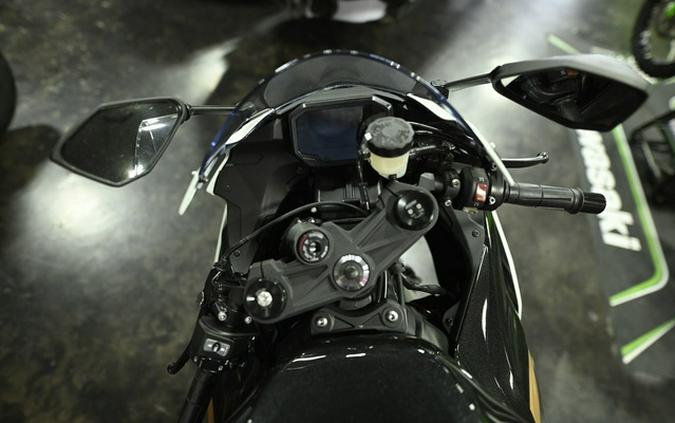 2026 Kawasaki Ninja ZX-6R
