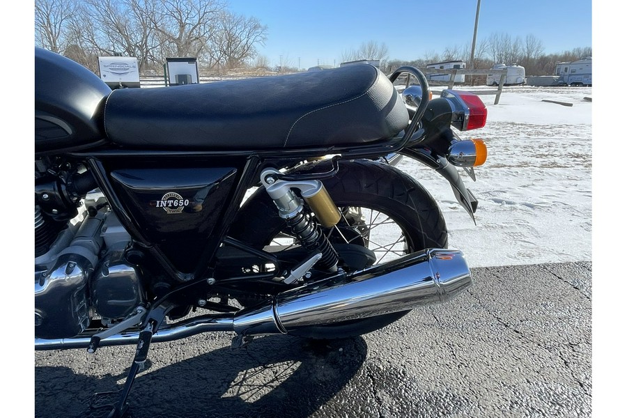 2023 Royal Enfield INT650 - DOWNTOWN DRAG