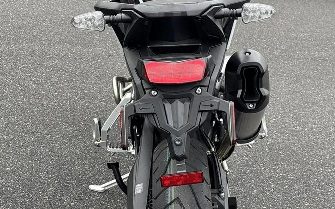 2025 Triumph Tiger 900 Rally Pro Carbon Black / Sapphire Black