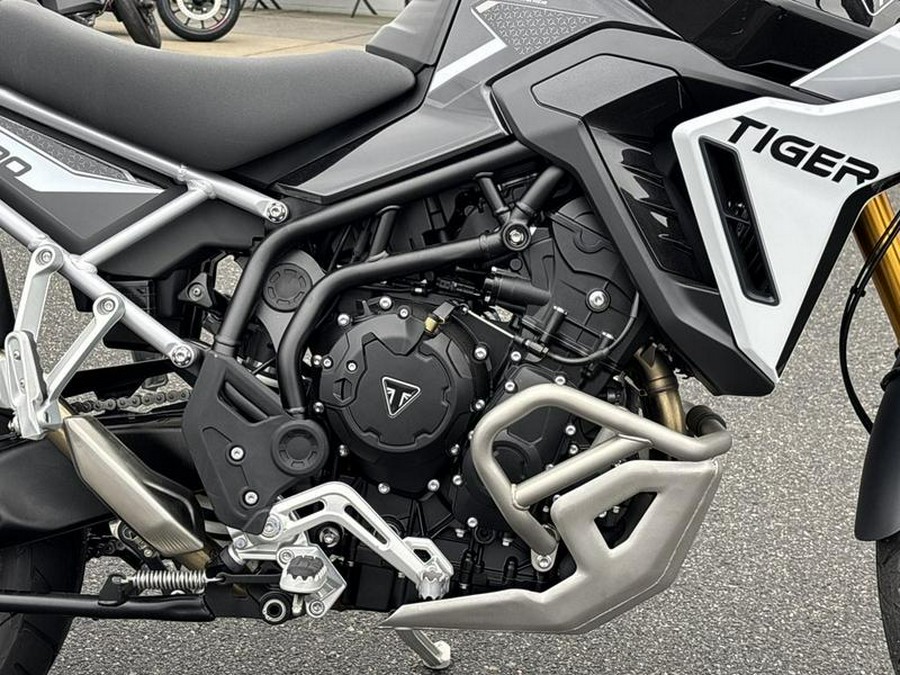 2025 Triumph Tiger 900 Rally Pro Carbon Black / Sapphire Black