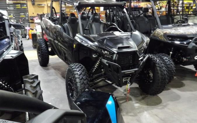 2025 Can-Am Maverick R Max X RS With Smart-Shox