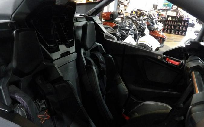 2025 Can-Am Maverick R Max X RS With Smart-Shox