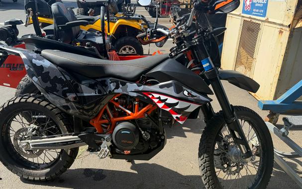 2017 KTM 690