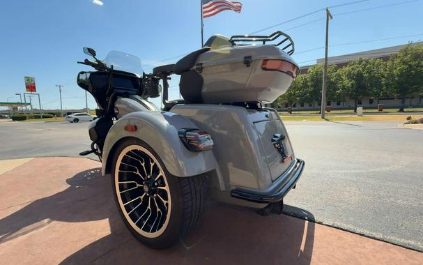 2026 Harley-Davidson® Street Glide 3 Limited Dark Billiard Gray - Black Finish