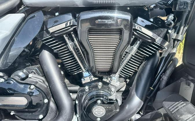 2026 Harley-Davidson® Street Glide 3 Limited Dark Billiard Gray - Black Finish