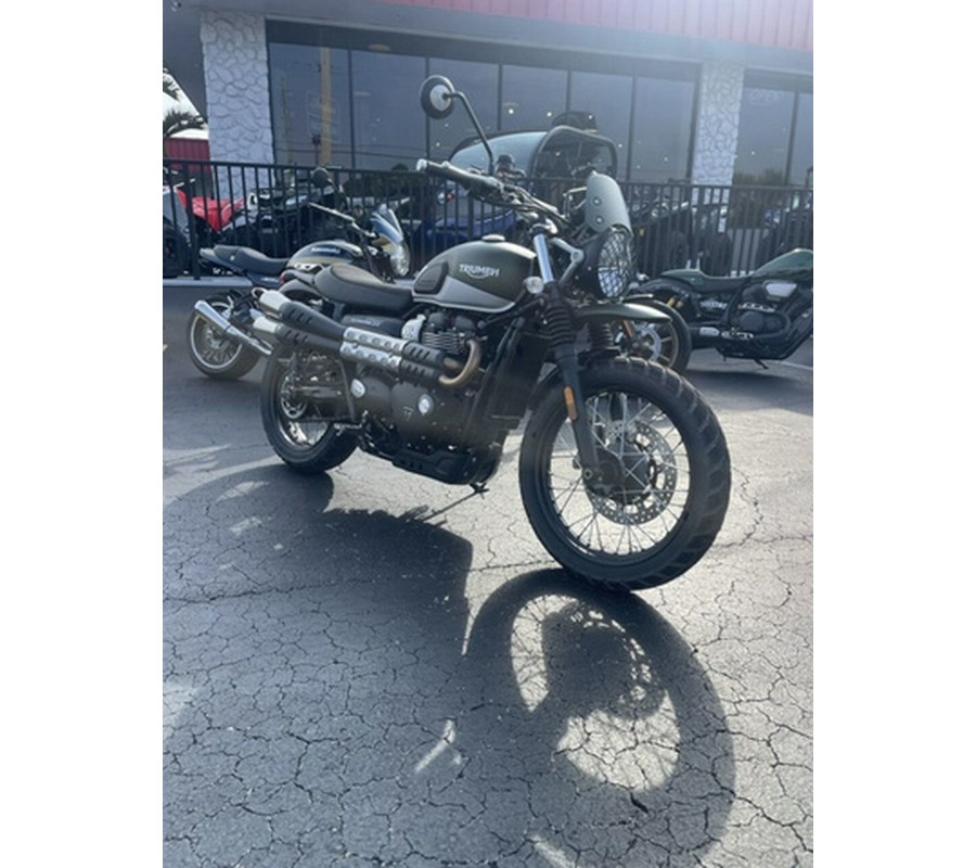 2019 Triumph Street Scrambler Matt Khaki and Aluminum Silver Fusion White