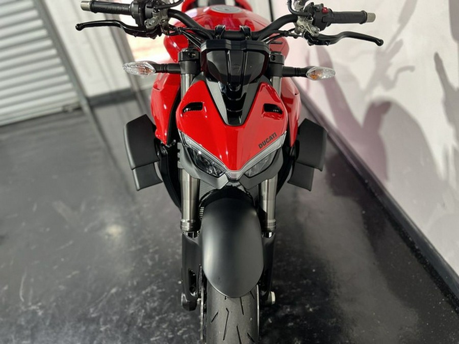 2023 Ducati Streetfighter V4 Ducati Red