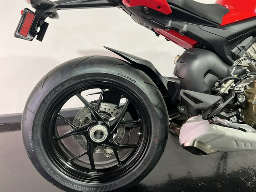 2023 Ducati Streetfighter V4 Ducati Red