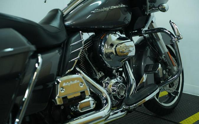 2016 Harley-Davidson® FLTRX - Road Glide®
