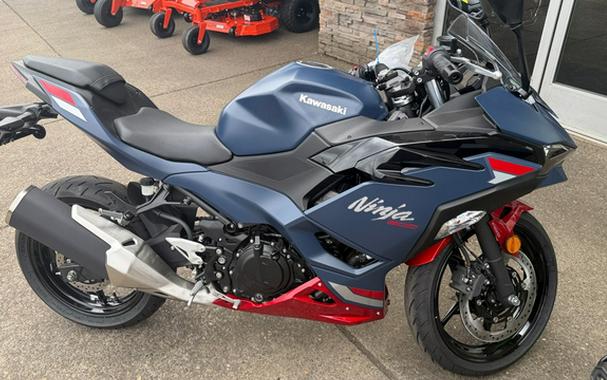 2026 Kawasaki Ninja 500 ABS Metallic Matte Twilight Blue