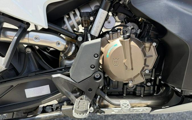 2025 Husqvarna Norden 901 Expedition 901