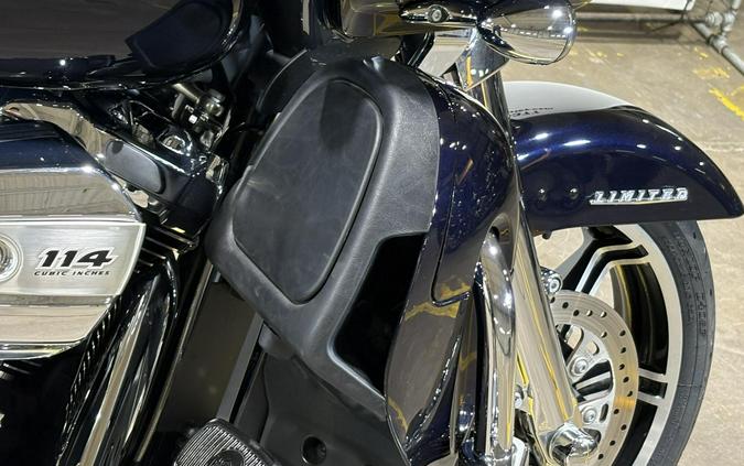 2020 Harley-Davidson® Road Glide® Limited Vivid Black