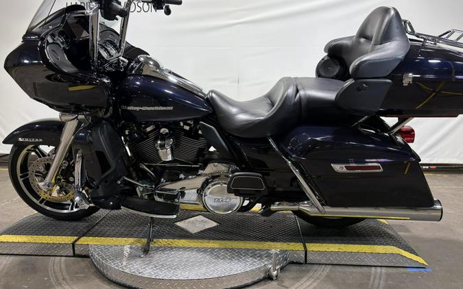 2020 Harley-Davidson® Road Glide® Limited Vivid Black