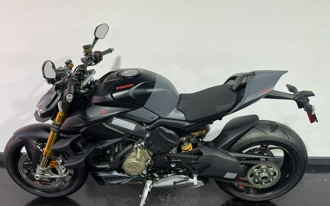 2024 Ducati Streetfighter V4 S Grey & Black