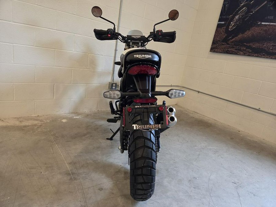 2026 Triumph Scrambler 400 XC