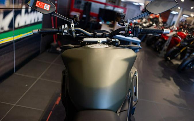 2025 Ducati STREETFIGHTER V2