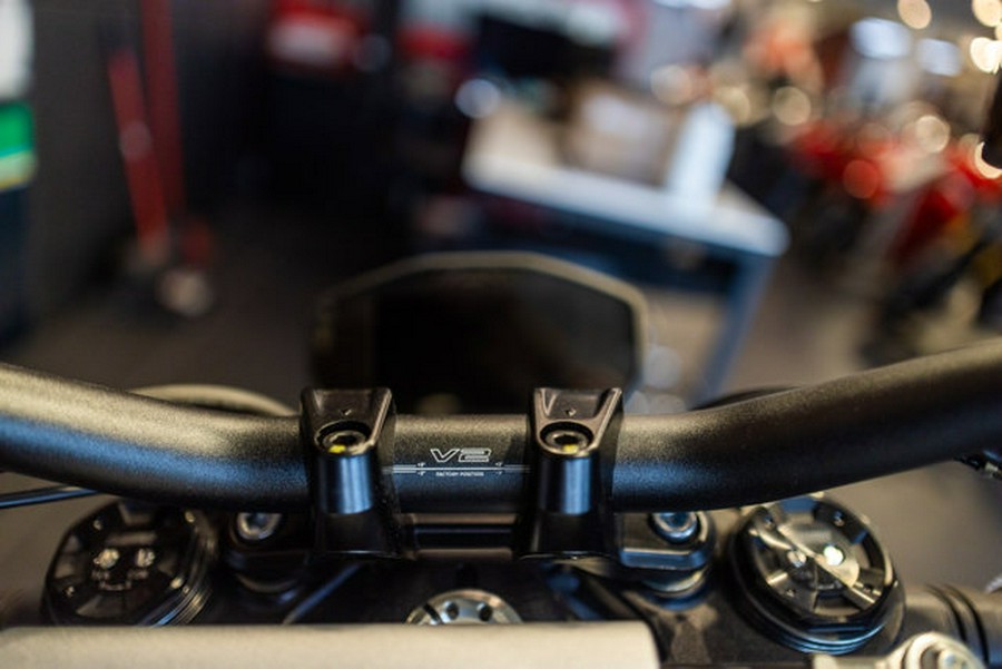 2025 Ducati STREETFIGHTER V2