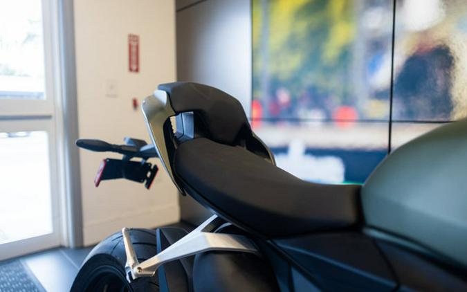 2025 Ducati STREETFIGHTER V2