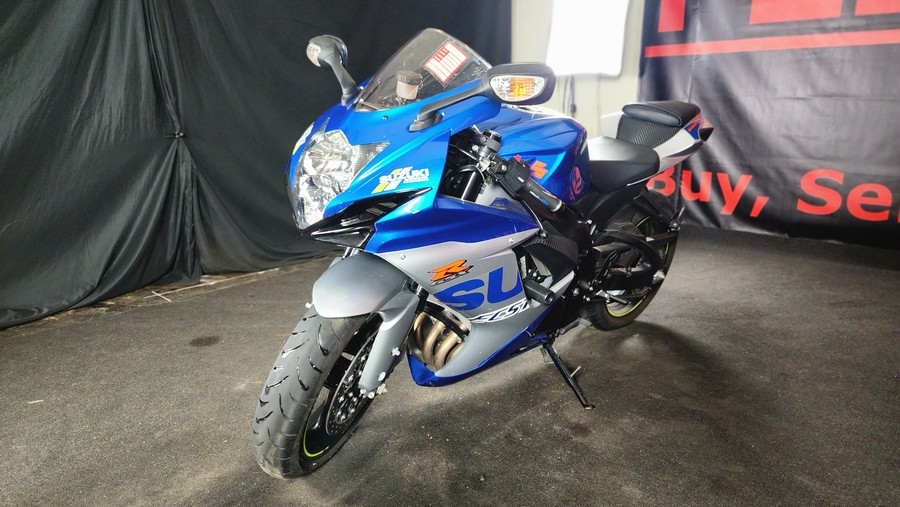 2021 SUZUKI GSX-R600 - F100072